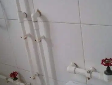 湄潭水管维修多少钱